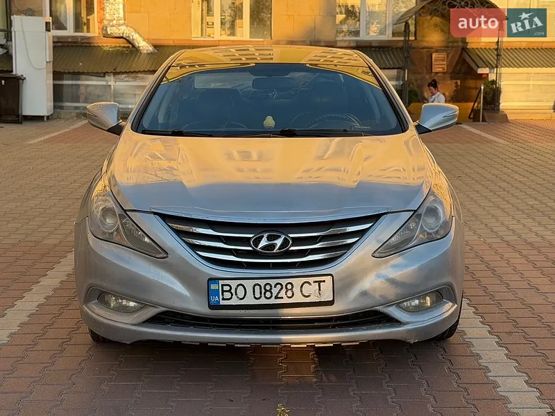 Hyundai Sonata