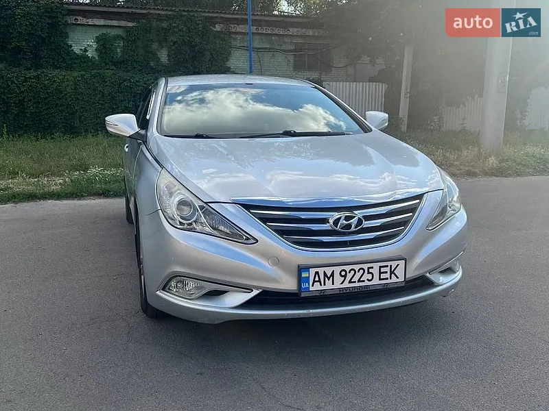 Hyundai Sonata 2013