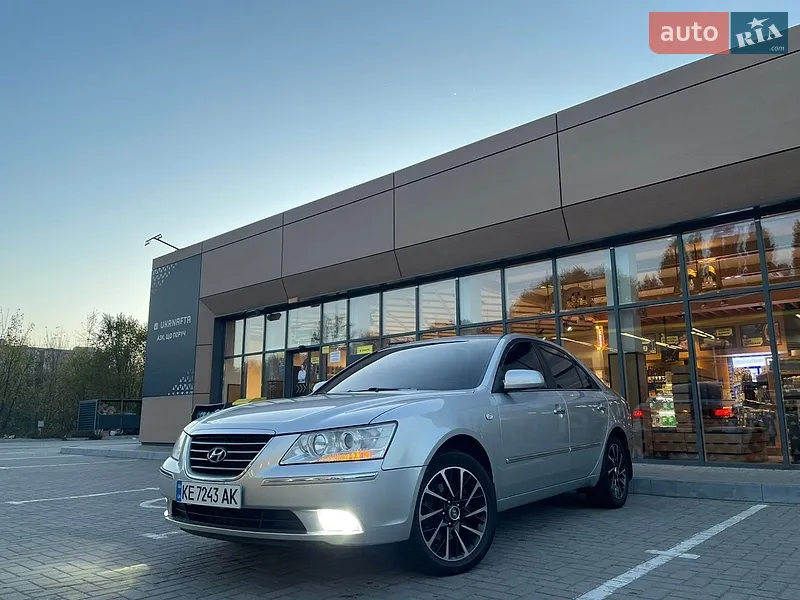 Hyundai Sonata