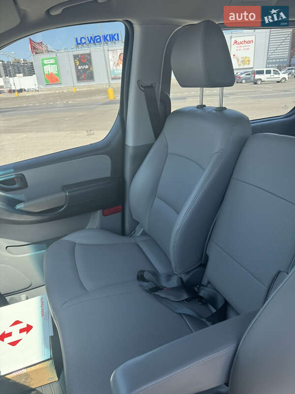 Минивэн Hyundai Starex 2017 в Одессе фото 11 Минивэн Hyundai Starex 2017 в Одессе