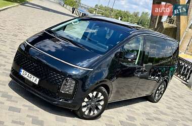 Мінівен Hyundai Staria 2021 в Дніпрі