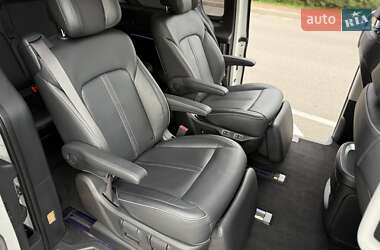 Мінівен Hyundai Staria 2021 в 