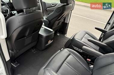 Мінівен Hyundai Staria 2021 в 