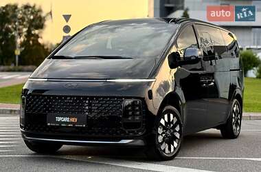 Минивэн Hyundai Staria 2025 в 