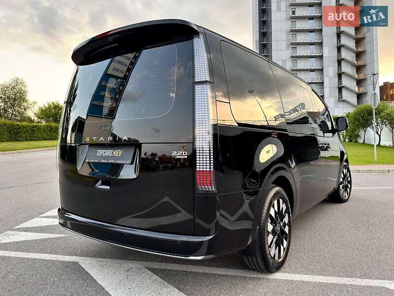 Минивэн Hyundai Staria 2025 в Киеве