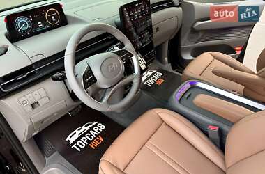 Минивэн Hyundai Staria 2025 в 
