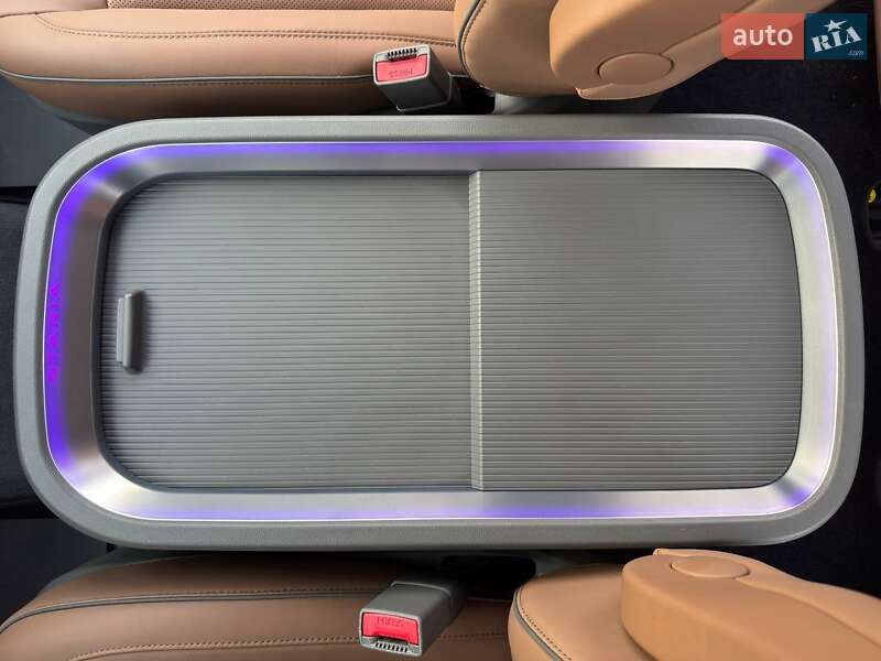 Минивэн Hyundai Staria 2025 в Киеве