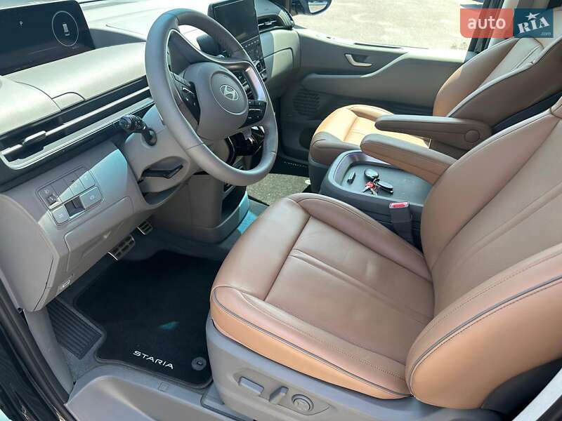 Минивэн Hyundai Staria 2024 в Василькове