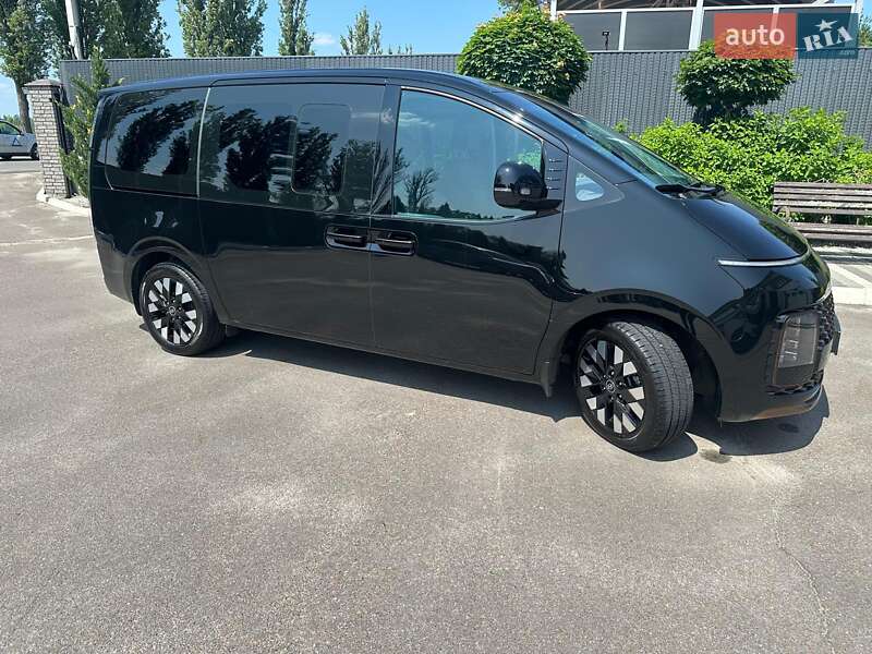Минивэн Hyundai Staria 2024 в Василькове