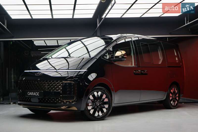 Минивэн Hyundai Staria 2025 в Киеве