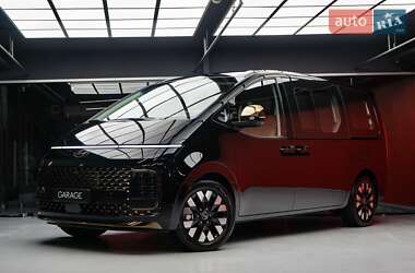 Минивэн Hyundai Staria 2025 в 