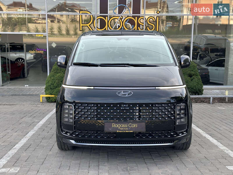 Hyundai Staria 2022