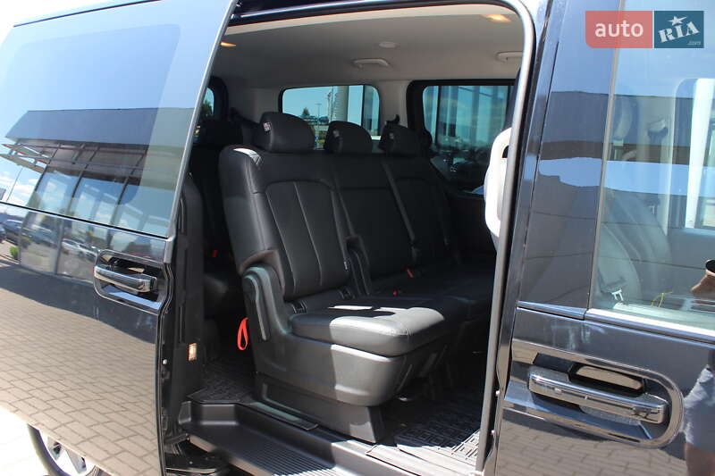 Минивэн Hyundai Staria 2023 в Львове