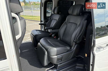 Минивэн Hyundai Staria 2022 в 