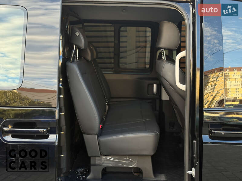 Минивэн Hyundai Staria 2023 в Одессе