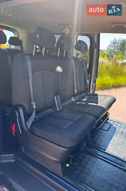 Минивэн Hyundai Staria 2022 в 