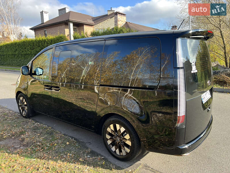 Минивэн Hyundai Staria 2022 в Киеве фото 4 Минивэн Hyundai Staria 2022 в Киеве