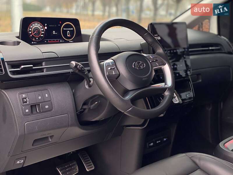 Минивэн Hyundai Staria 2022 в Днепре