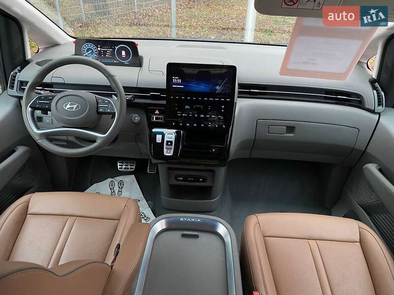 Минивэн Hyundai Staria 2025 в Днепре
