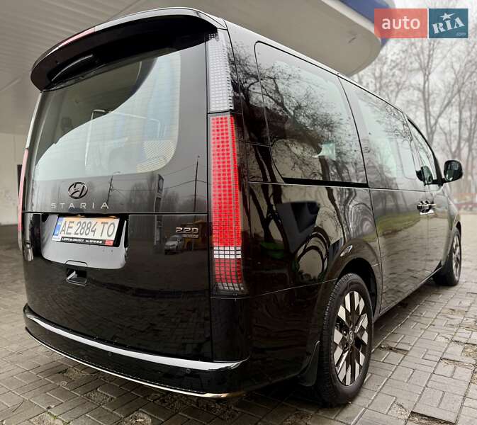 Мінівен Hyundai Staria 2022 в Дніпрі