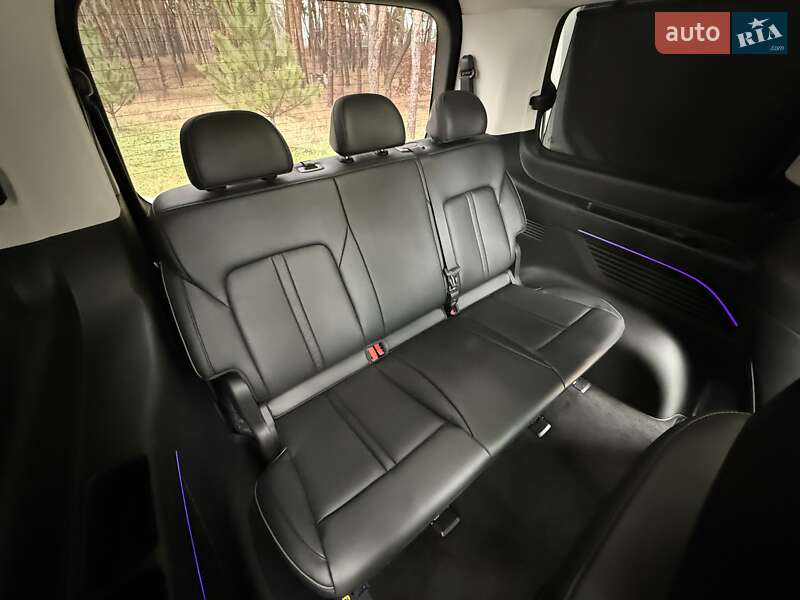 Мінівен Hyundai Staria 2021 в Києві фото 50 Мінівен Hyundai Staria 2021 в Києві