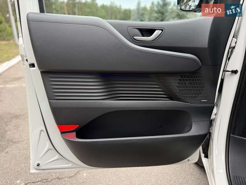 Мінівен Hyundai Staria 2021 в Києві фото 60 Мінівен Hyundai Staria 2021 в Києві