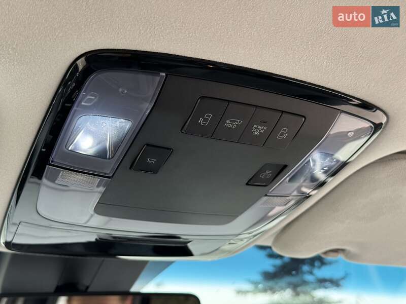 Мінівен Hyundai Staria 2021 в Києві фото 80 Мінівен Hyundai Staria 2021 в Києві