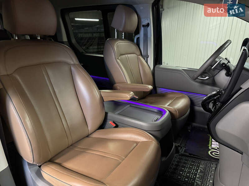 Минивэн Hyundai Staria 2022 в Киеве
