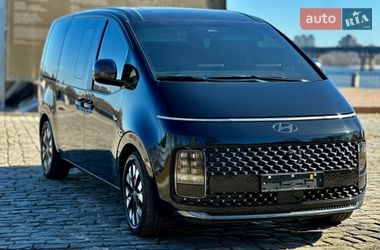Мінівен Hyundai Staria 2024 в Києві