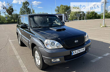 Внедорожник / Кроссовер Hyundai Terracan 2004 в Киеве