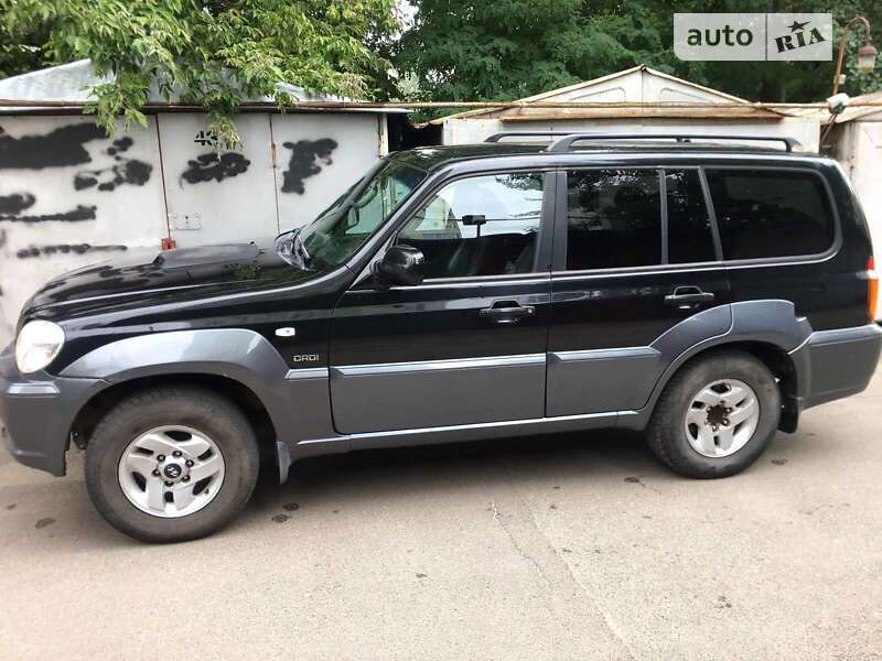 Позашляховик / Кросовер Hyundai Terracan 2003 в Києві