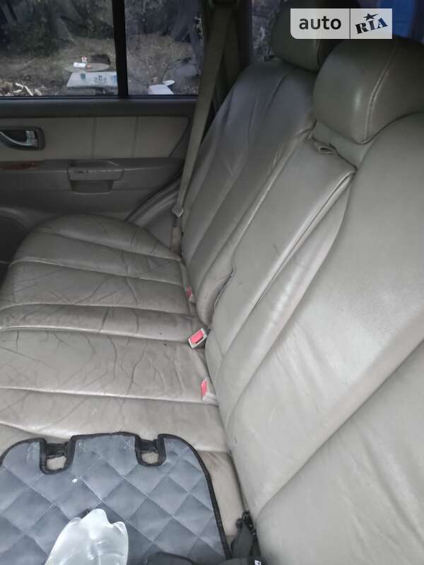 Внедорожник / Кроссовер Hyundai Terracan 2006 в Днепре фото 5 Внедорожник / Кроссовер Hyundai Terracan 2006 в Днепре