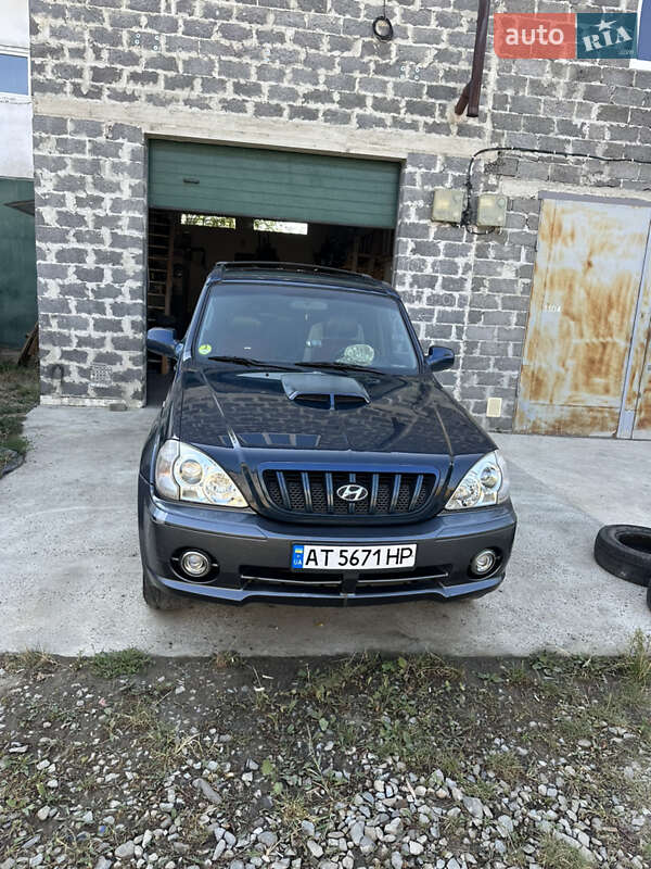 Внедорожник / Кроссовер Hyundai Terracan 2003 в Ивано-Франковске