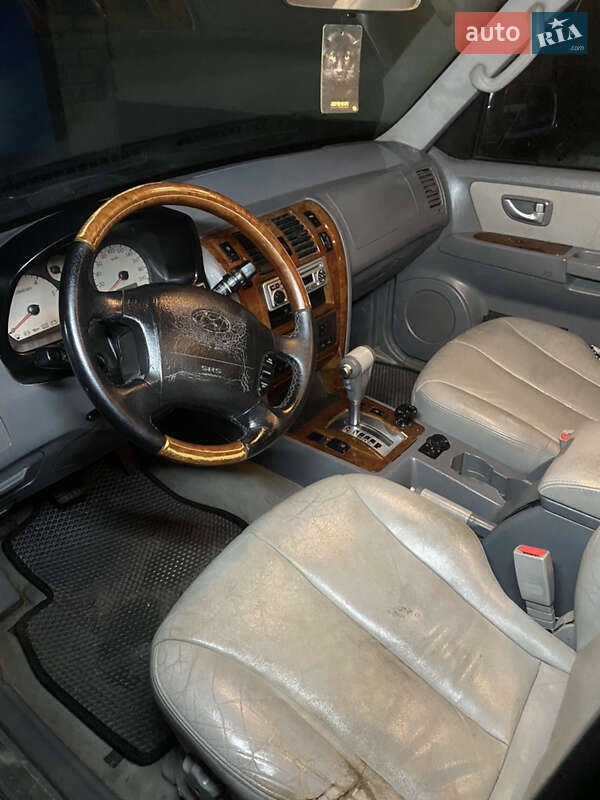 Позашляховик / Кросовер Hyundai Terracan 2006 в Володимирі фото 10 Позашляховик / Кросовер Hyundai Terracan 2006 в Володимирі