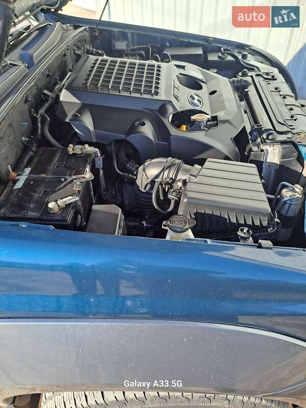 Внедорожник / Кроссовер Hyundai Terracan 2002 в Могилев-Подольске