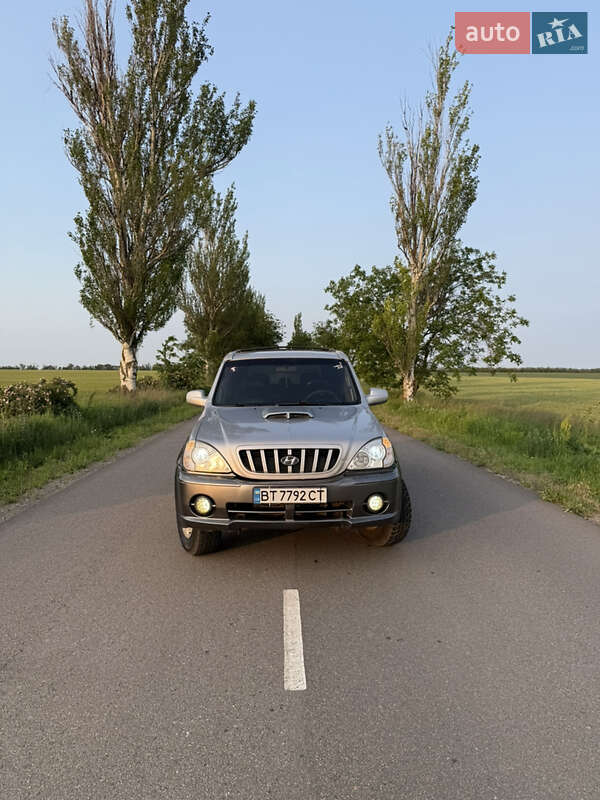 Внедорожник / Кроссовер Hyundai Terracan 2003 в Бобринце