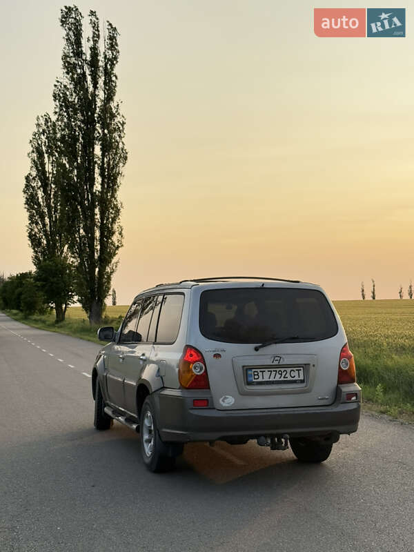 Внедорожник / Кроссовер Hyundai Terracan 2003 в Бобринце