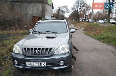 Позашляховик / Кросовер Hyundai Terracan 2003 в Чернігові