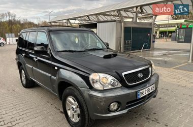Позашляховик / Кросовер Hyundai Terracan 2002 в Рівному