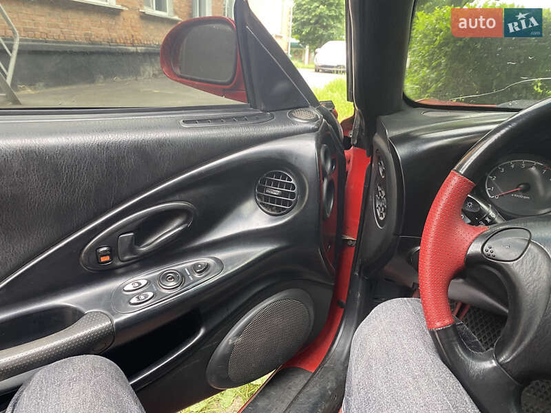 Купе Hyundai Tiburon 1996 в Кропивницком