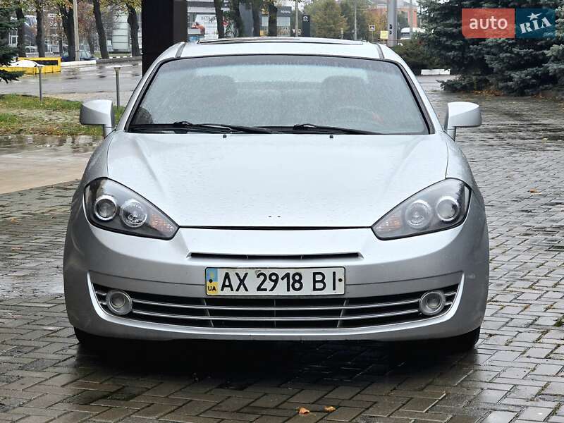 Купе Hyundai Tiburon 2008 в Харькове фото 4 Купе Hyundai Tiburon 2008 в Харькове