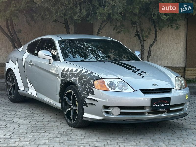 Hyundai Tiburon 2002