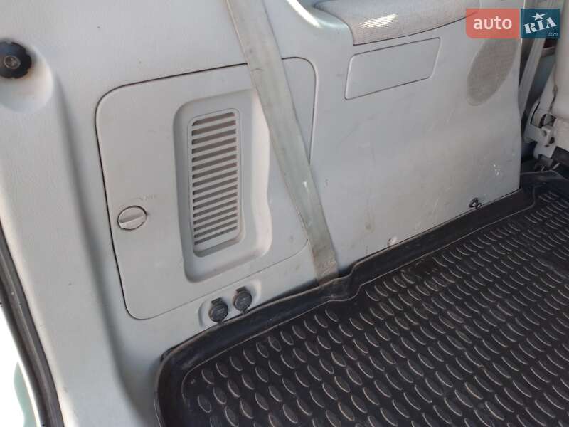Мінівен Hyundai Trajet 2005 в Хмельницькому