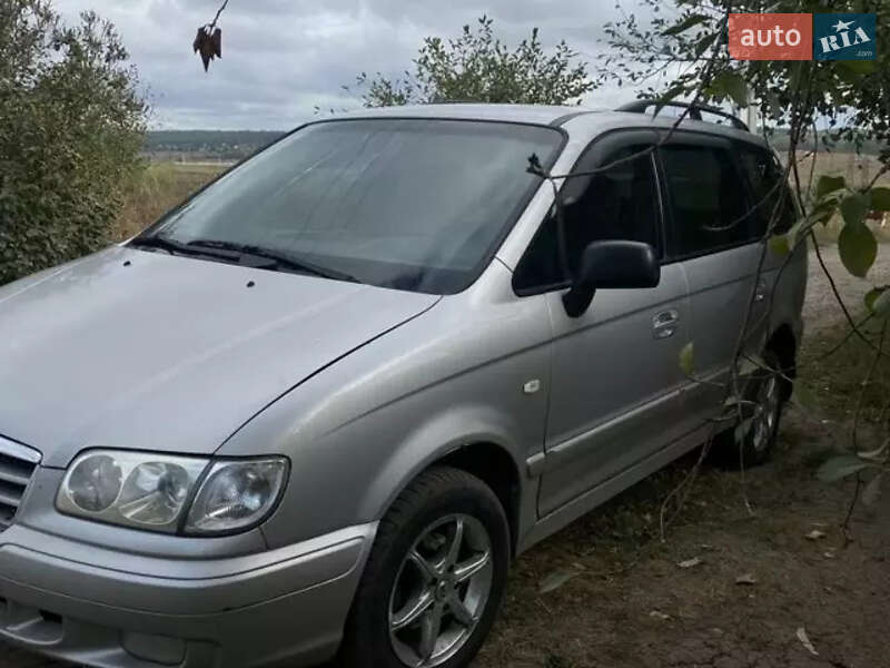 Мінівен Hyundai Trajet 2004 в Горішніх Плавнях