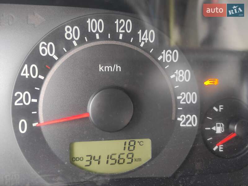 Минивэн Hyundai Trajet 2006 в Броварах