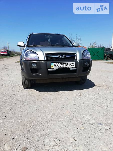 Позашляховик / Кросовер Hyundai Tucson 2008 в Первомайську