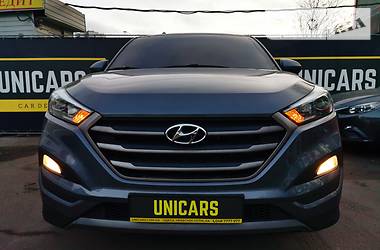 Позашляховик / Кросовер Hyundai Tucson 2015 в Одесі