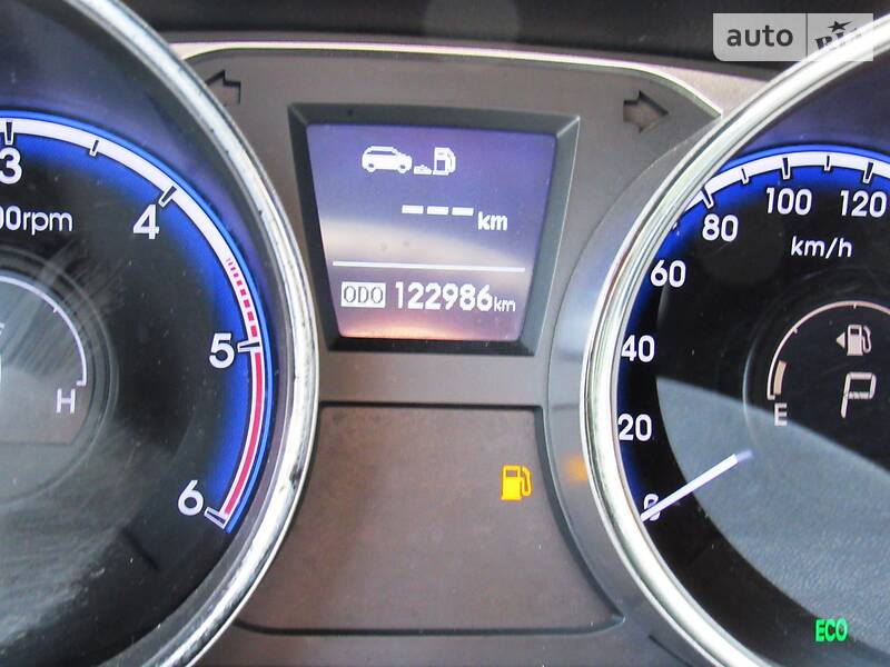 Позашляховик / Кросовер Hyundai Tucson 2012 в Києві фото 21 Позашляховик / Кросовер Hyundai Tucson 2012 в Києві