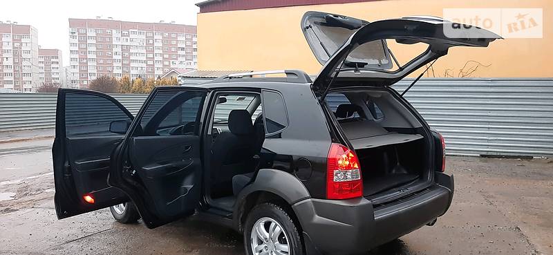 Позашляховик / Кросовер Hyundai Tucson 2006 в Хмельницькому
