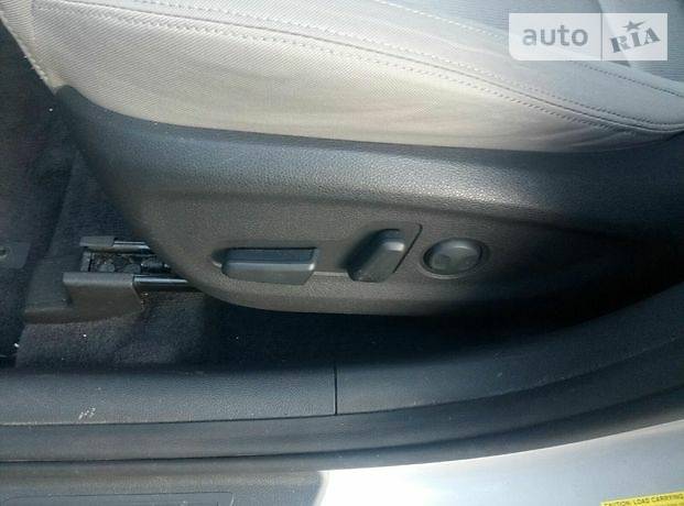 Позашляховик / Кросовер Hyundai Tucson 2016 в Києві